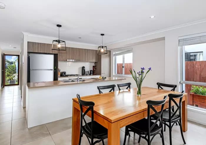 8 Emu Street, Mountain Creek, Tender - Thumbnail 4