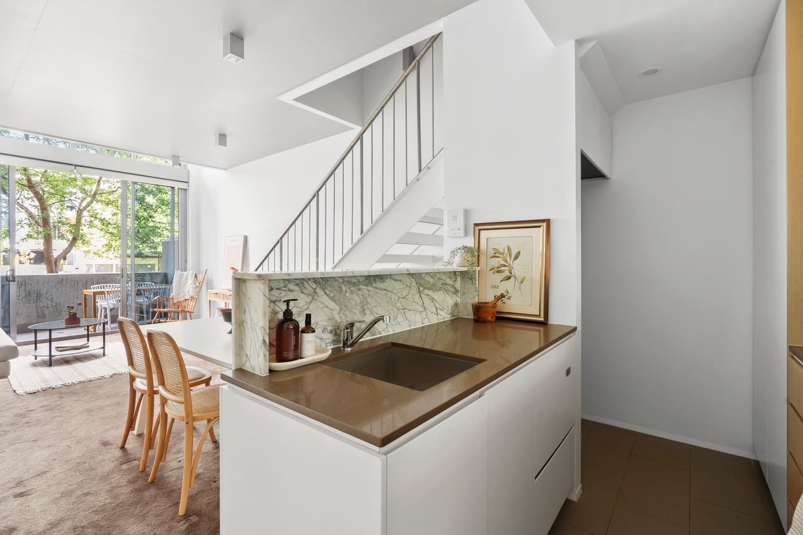 3/5 Burbury Close, Barton ACT 2600, Barton - Thumbnail 4