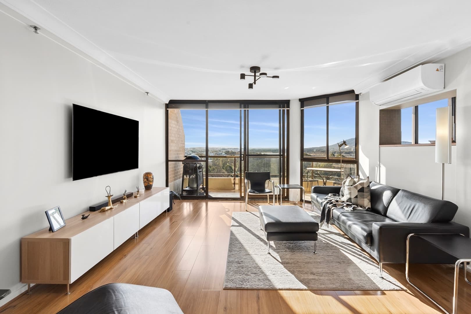 58/4-6 Jardine Street, Kingston ACT 2604, Kingston - Thumbnail 2