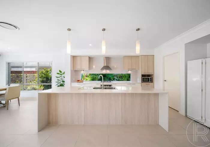 15 Oak Grove Way, Sippy Downs, Tender - Thumbnail 5