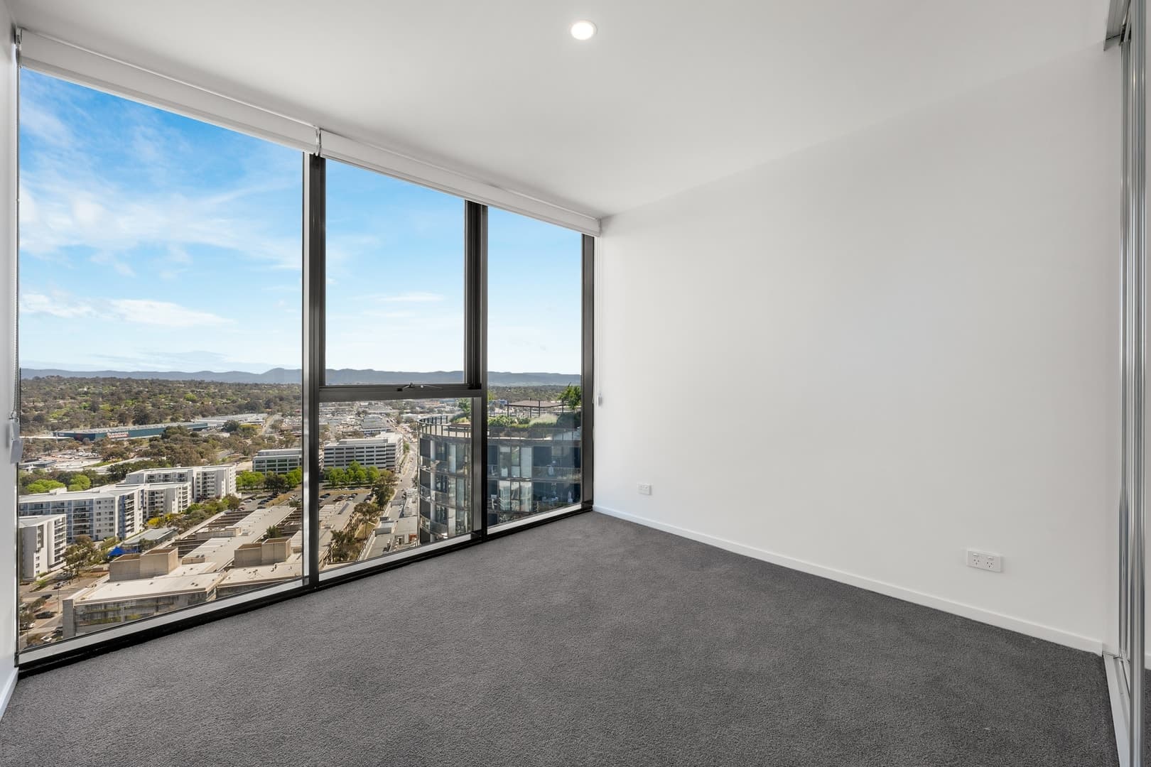 2504/1 Grazier Lane, Belconnen ACT 2617, Belconnen - Thumbnail 4