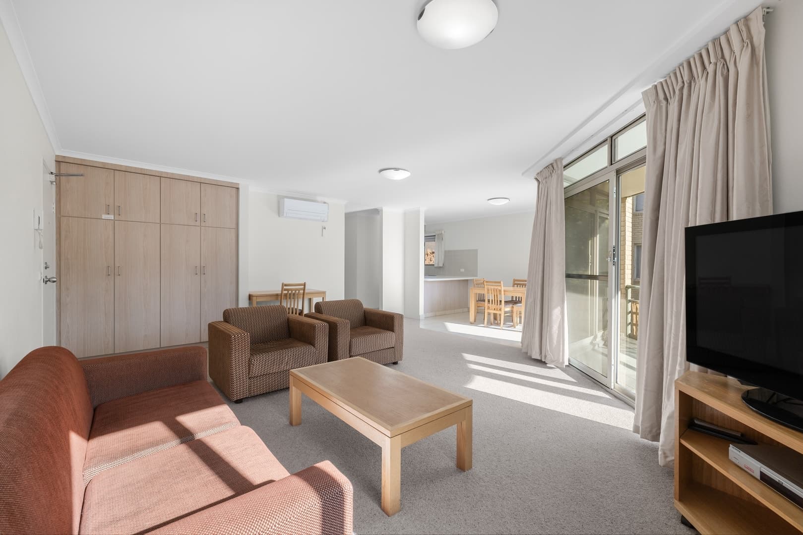 3/16 Eyre Street, Griffith ACT 2603, Griffith - Thumbnail 2