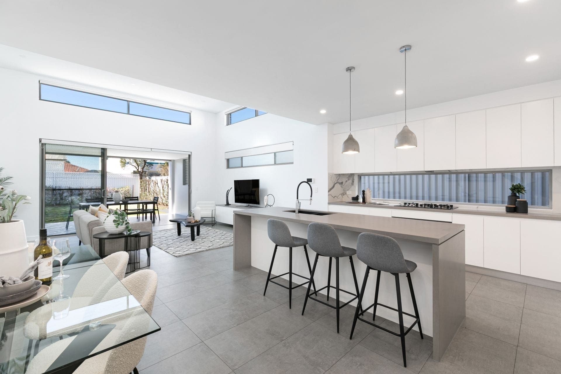 42B Crammond Boulevarde Caringbah NSW, Caringbah - Thumbnail 2