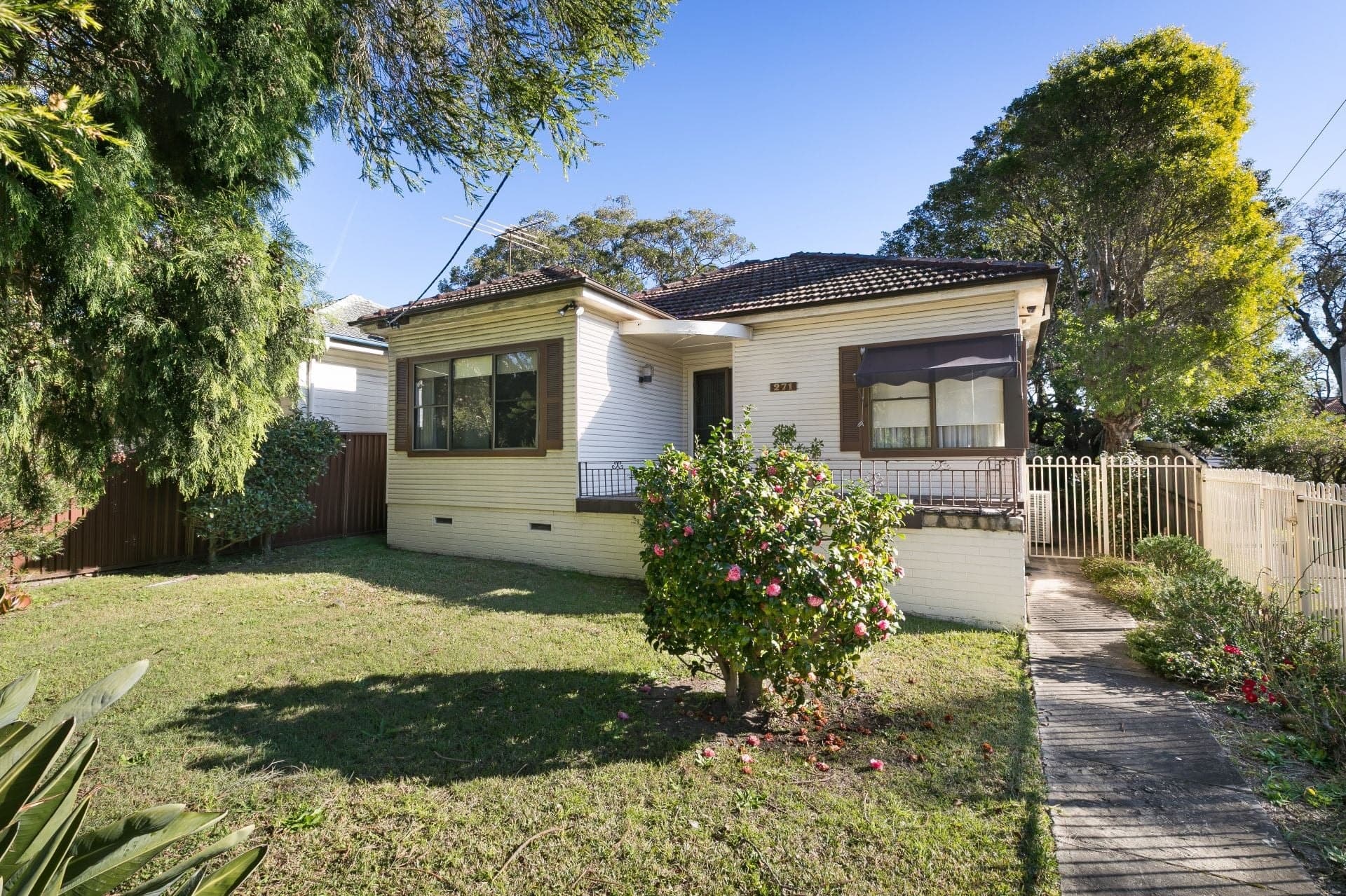 271 Taren Point Road Caringbah NSW, Caringbah - Image 1