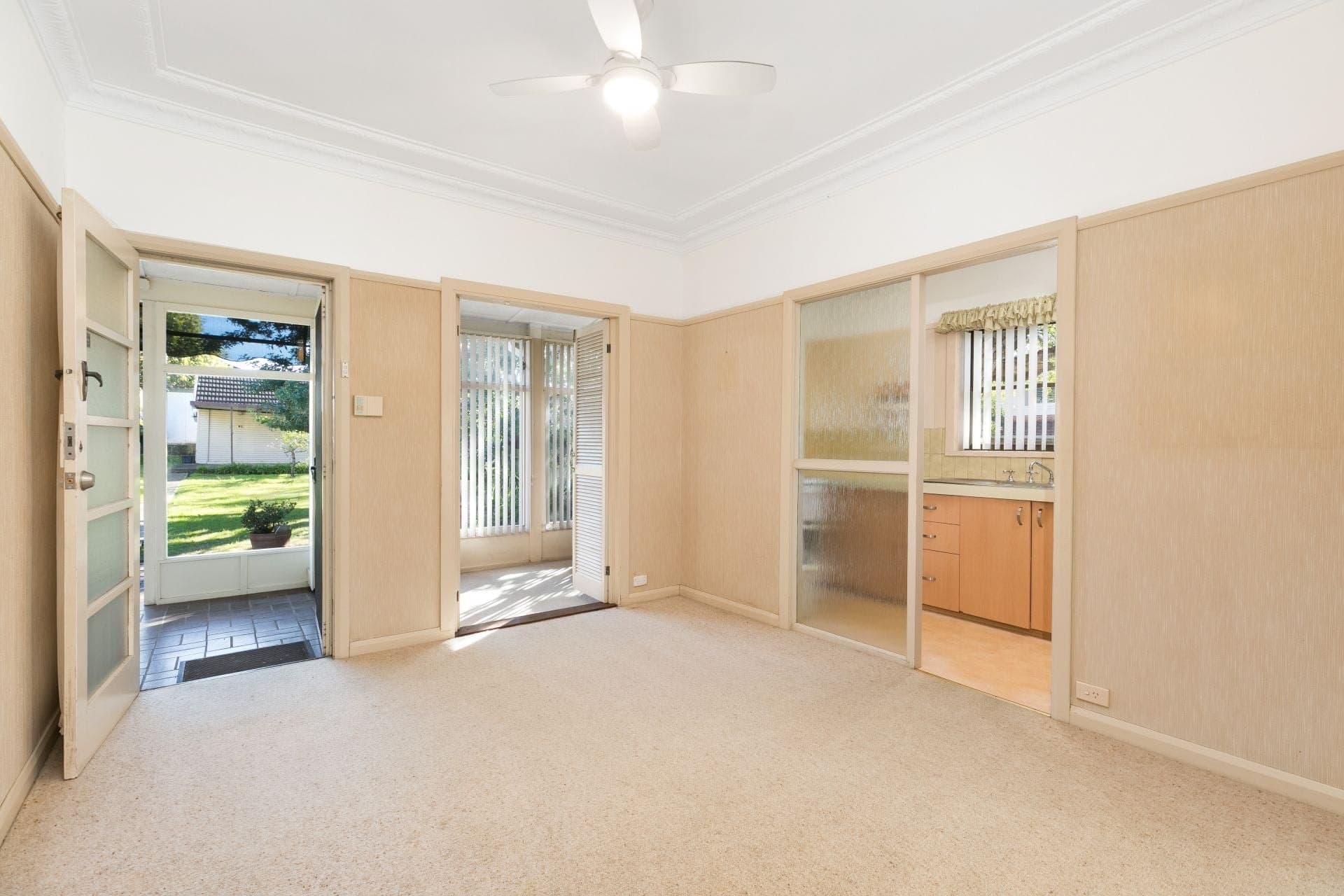 271 Taren Point Road Caringbah NSW, Caringbah - Thumbnail 4