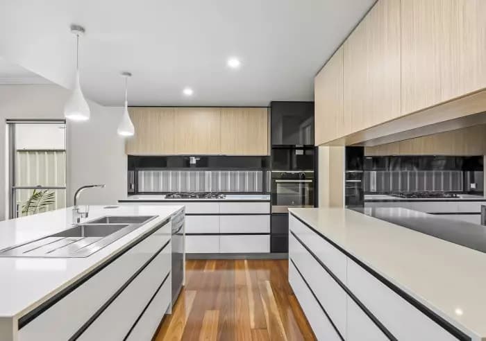 15 Kite Street, Mountain Creek, Tender - Thumbnail 3