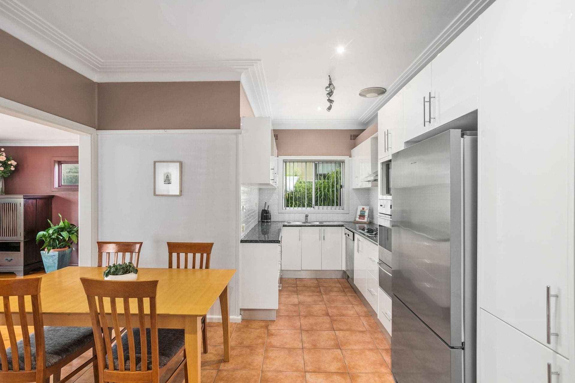 90 Manchester Road Gymea NSW, Gymea - Thumbnail 5