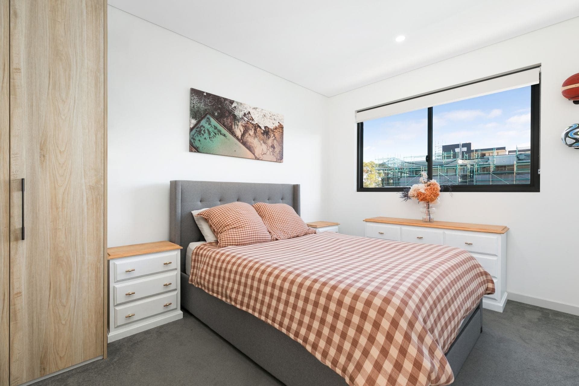 305/7 Hinkler Avenue Caringbah NSW, Caringbah - Thumbnail 5