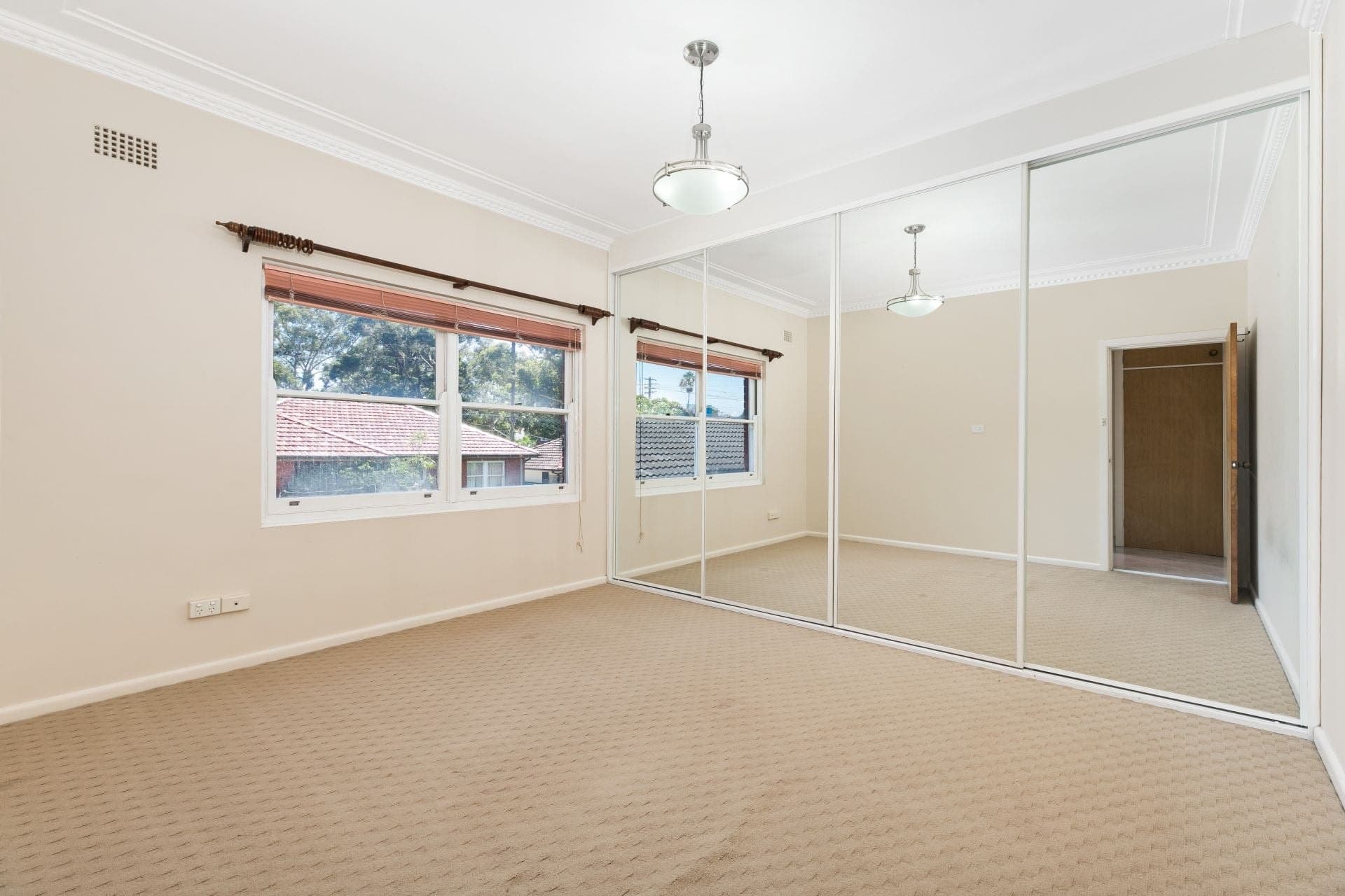 283 President Avenue Miranda NSW, Miranda - Thumbnail 7