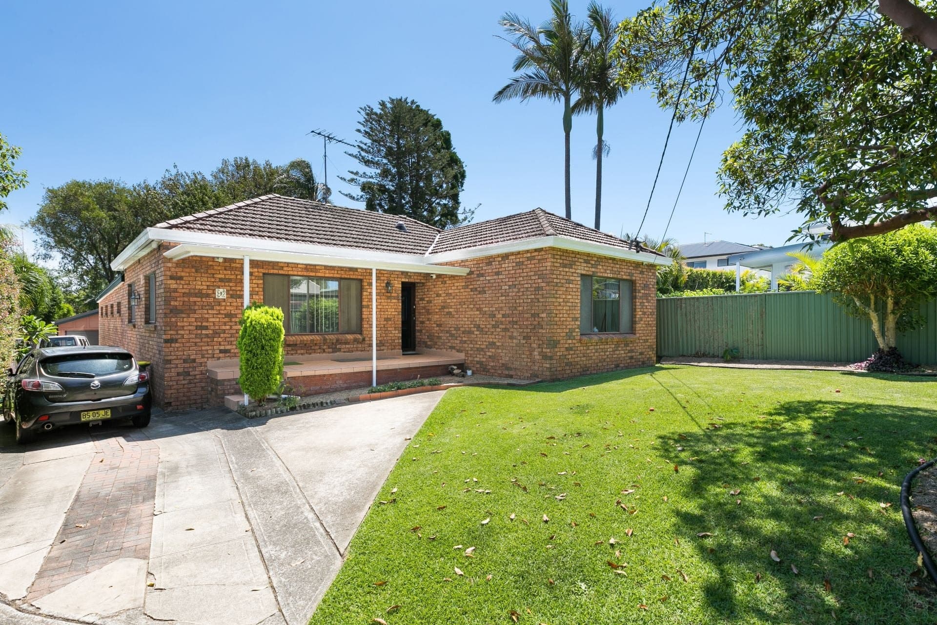 1 Edinburgh Close Woolooware NSW, Woolooware - Image 1