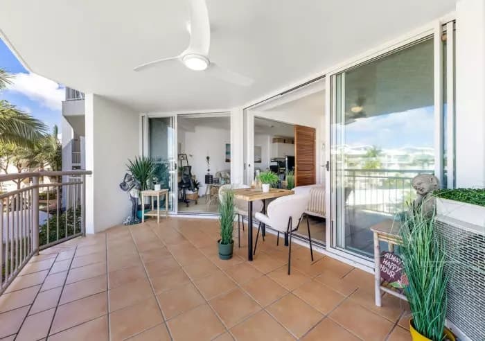 360/180 Alexandra Parade, Alexandra Headland, Tender - Thumbnail 5
