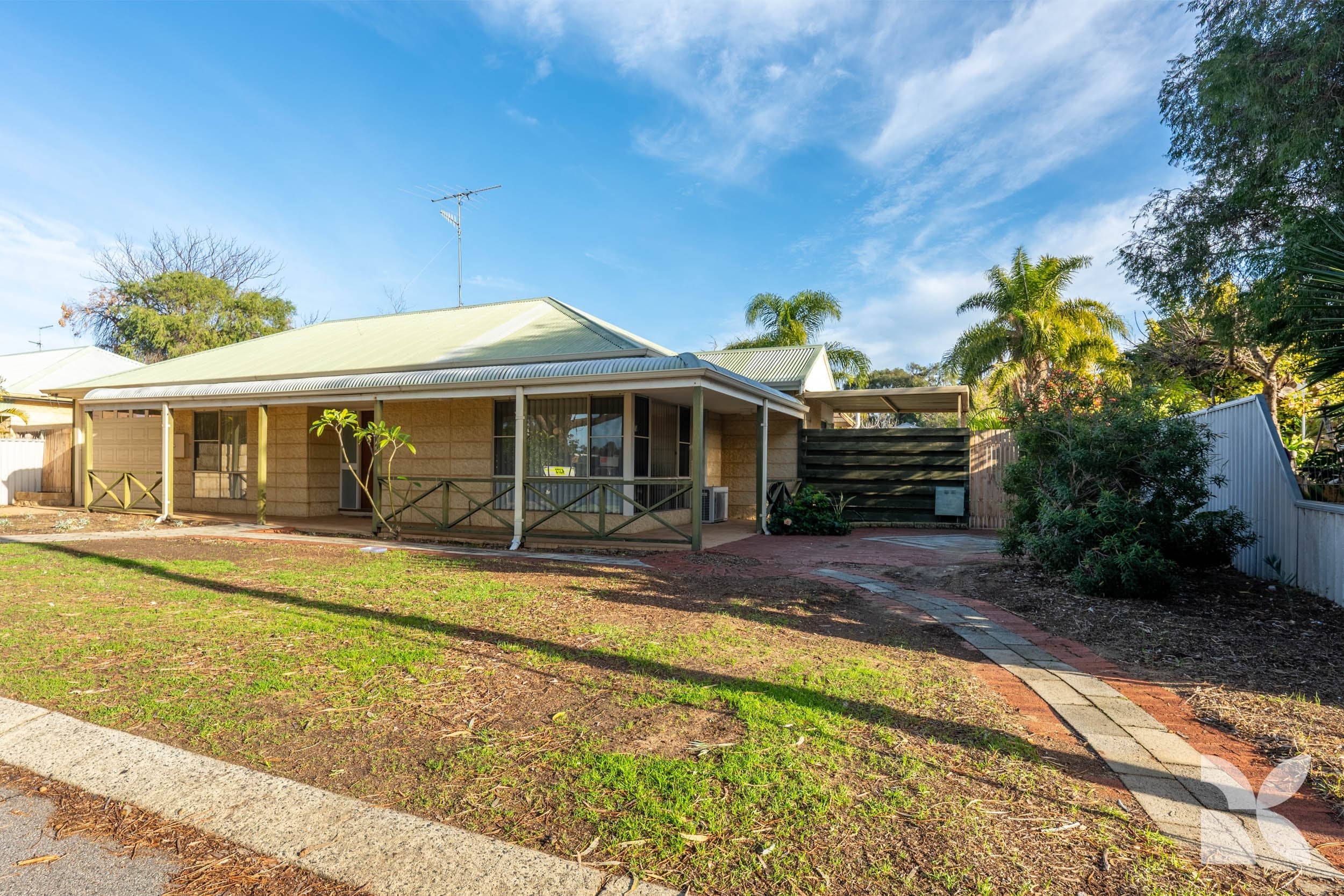 2/18 Flavia  Street, Falcon WA, 6210, Falcon - Thumbnail 2