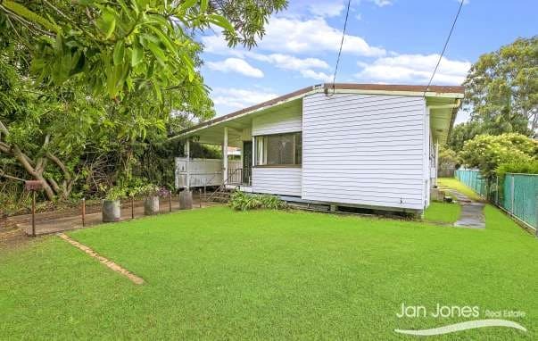 42 Sunnyside Road, Scarborough - Image 1
