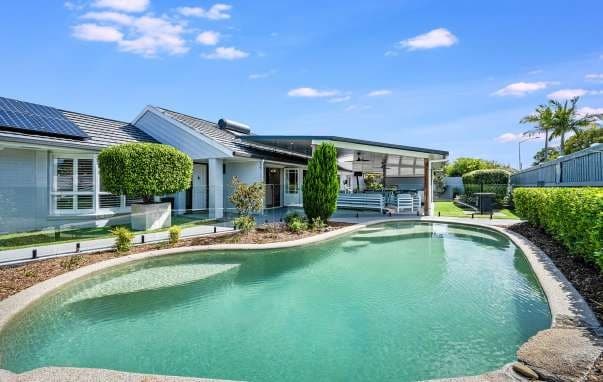 7 Summerfield St, Rothwell - Image 1