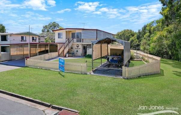 42 Deans St, Clontarf - Image 1