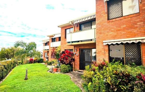 11/5 Sydney Street, Redcliffe - Image 1