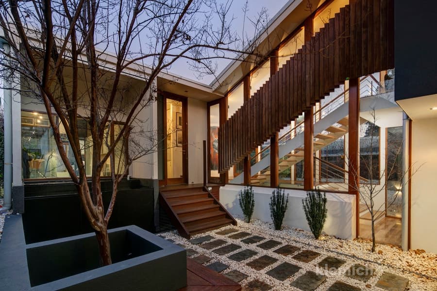 36 Tenth Avenue, St Peters, St Peters - Image 1