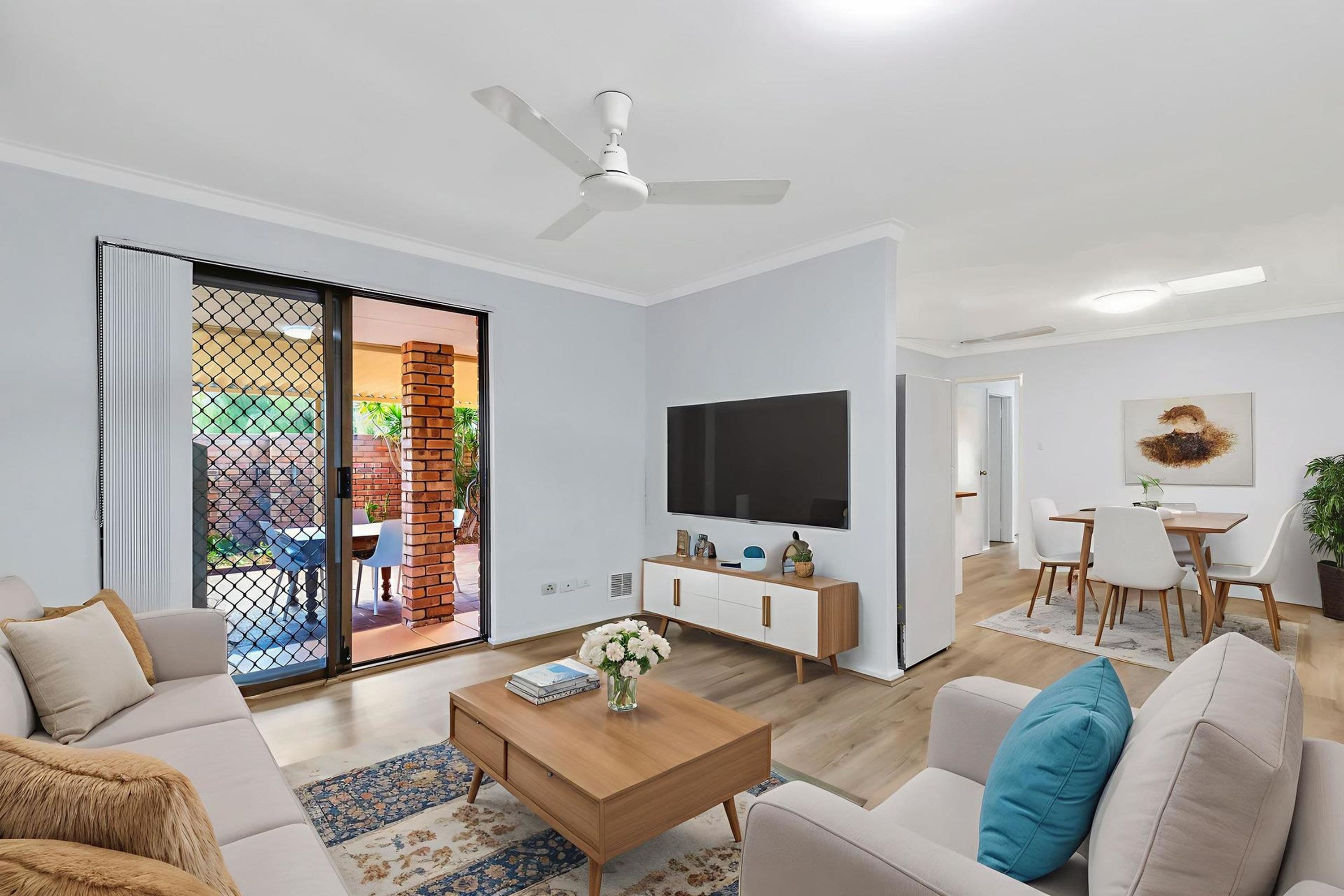 44 Dealy Close, Cannington, WA 6107, Cannington - Image 1