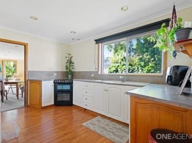 1 Riverdale Crescent, Wynyard, Wynyard - Thumbnail 2