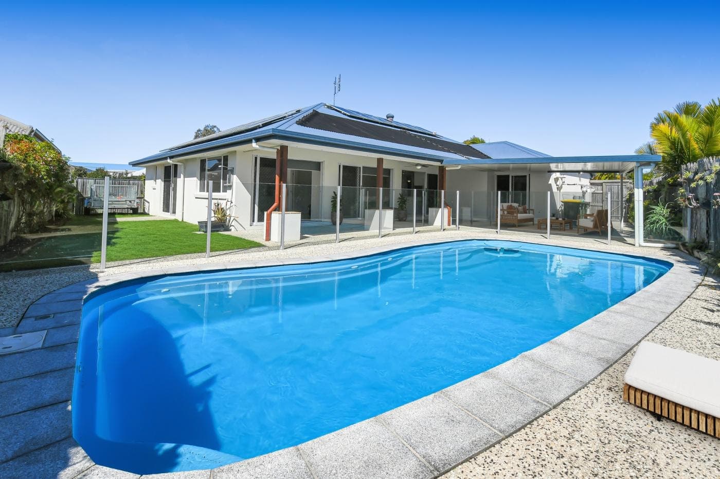 1 Aloe Street, Mountain Creek, Tender - Image 1