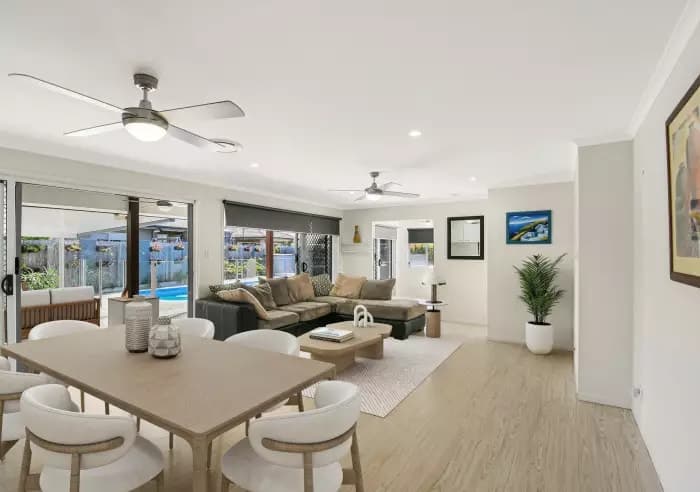 1 Aloe Street, Mountain Creek, Tender - Thumbnail 4