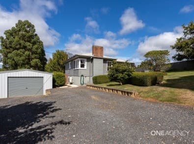 115 Village Lane, Somerset - Thumbnail 2