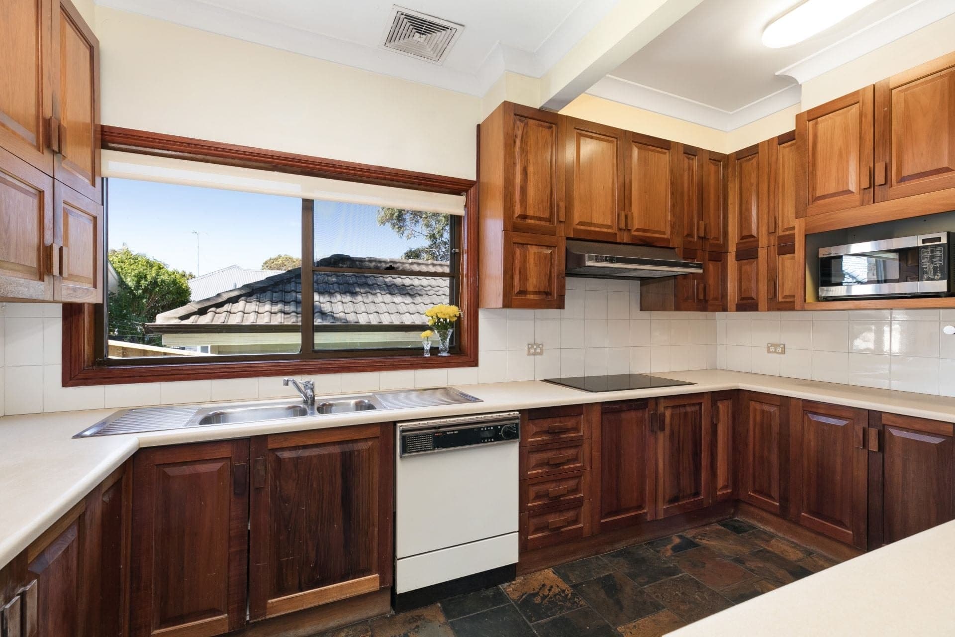 55 Pacific Street Caringbah South NSW, Caringbah South - Thumbnail 4