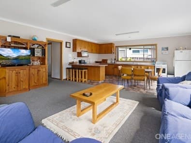 1 Cumming Street, Sisters Beach, Sisters Beach - Thumbnail 3