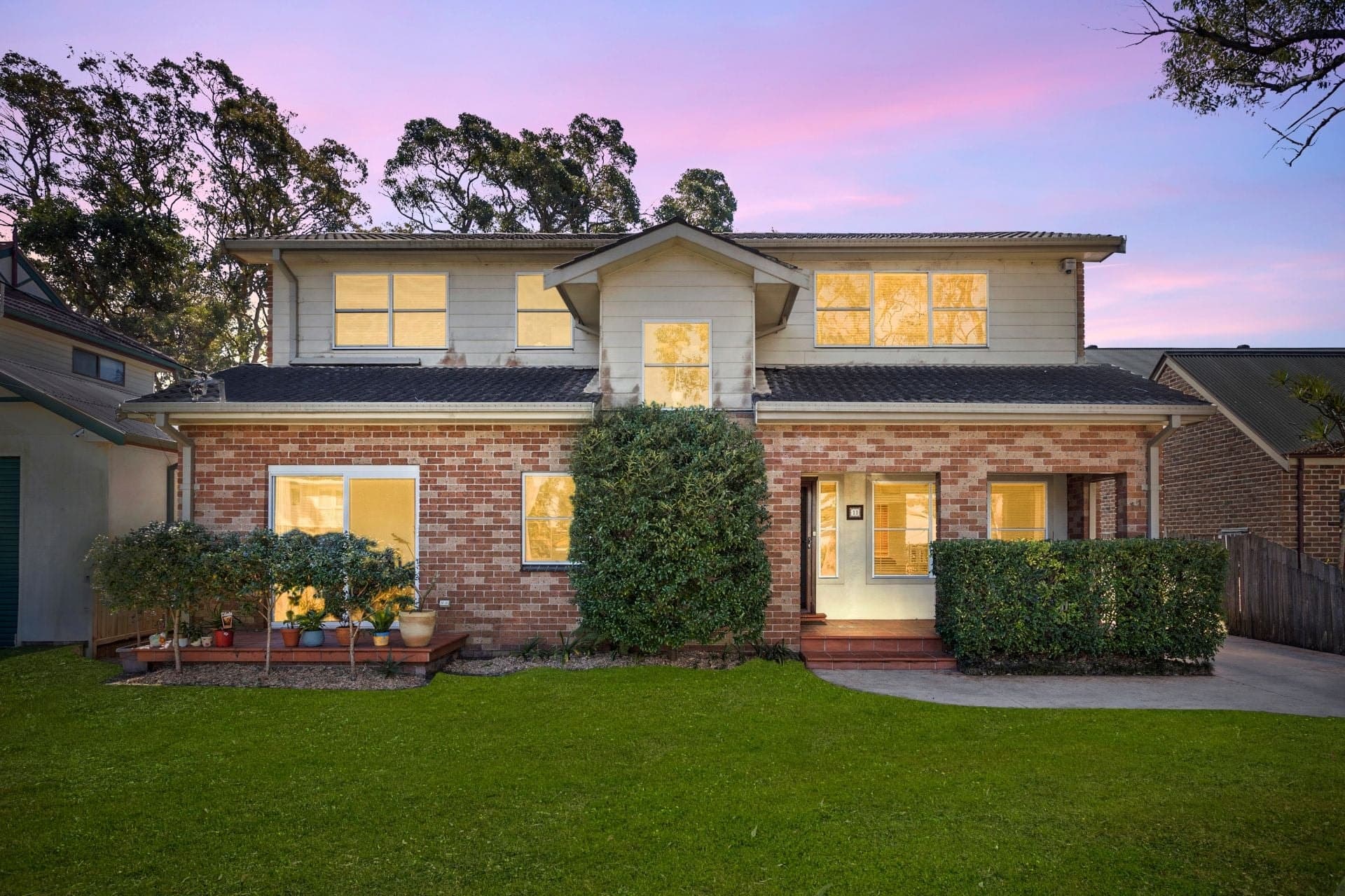 11 Crookwell Avenue Miranda NSW, Miranda - Thumbnail 2