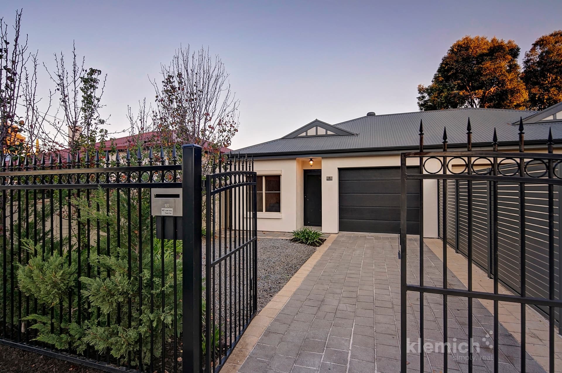 18 McQuillan Avenue, Renown Park, Renown Park - Image 1