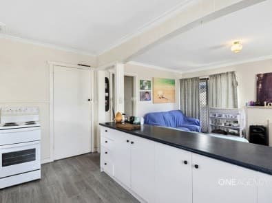 27 Hellyer Street, Smithton, Smithton - Thumbnail 2