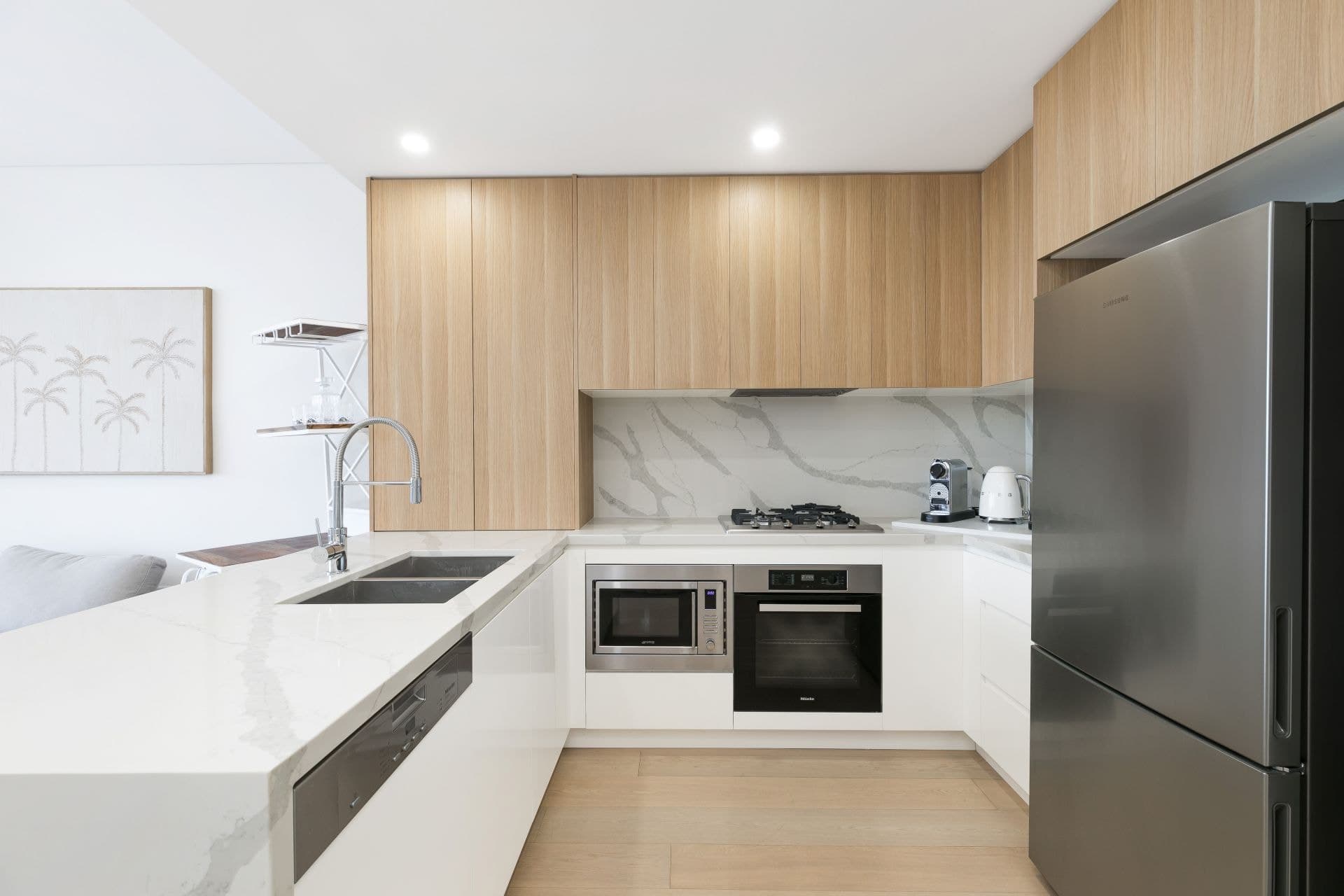 403/11 Hinkler Avenue Caringbah NSW, Caringbah - Thumbnail 3