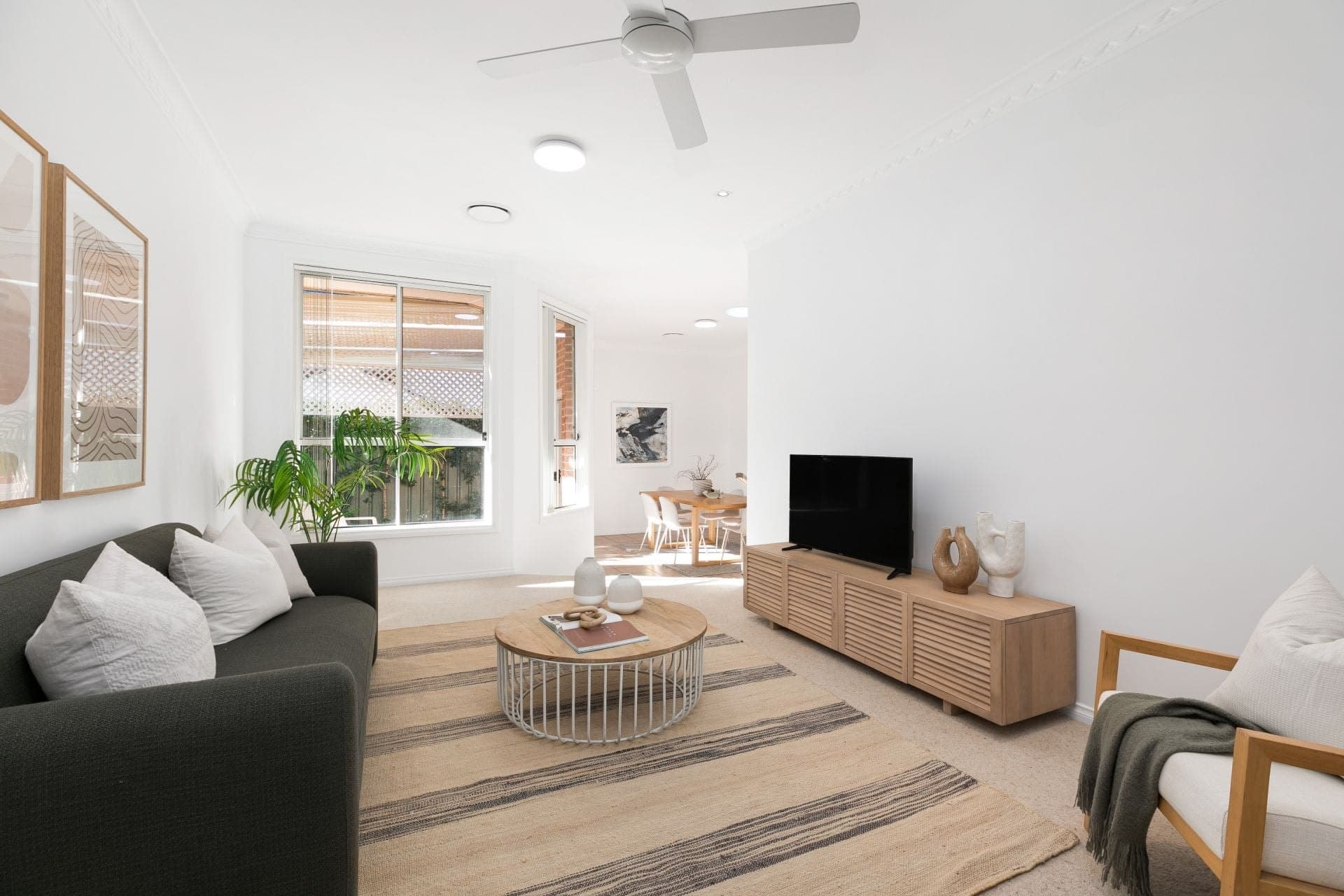 4/9 Wallumatta Road Caringbah NSW, Caringbah - Image 1