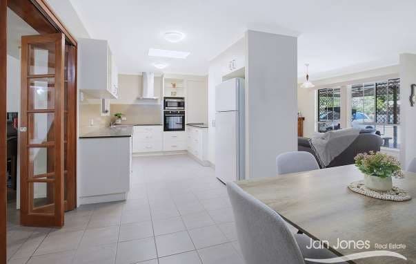 29 Ewart St, Deception Bay - Image 1