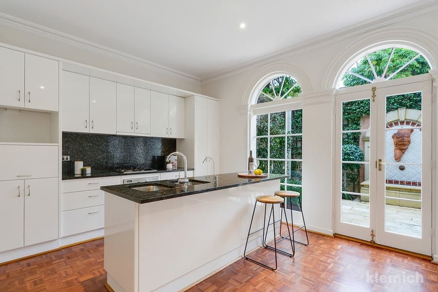 18 Sherwood Close, North Adelaide, North Adelaide - Image 1