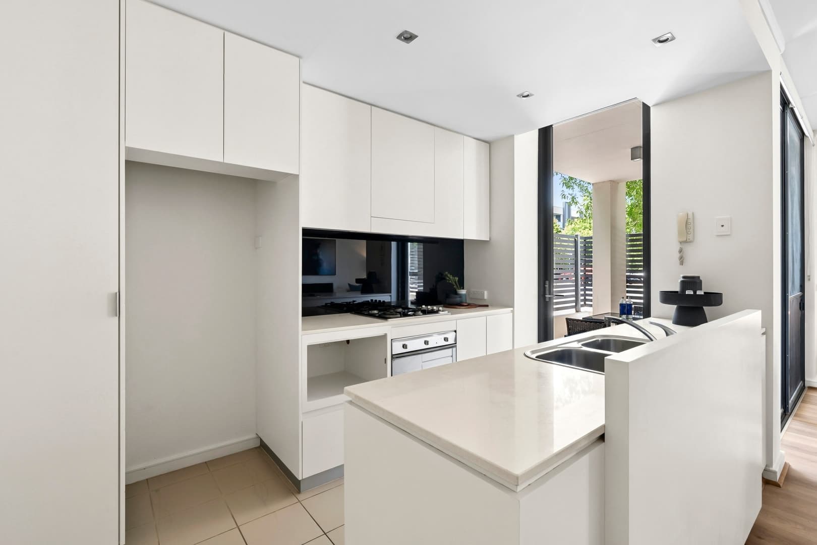 15/106 Giles Street, Kingston ACT 2604, Kingston - Thumbnail 6