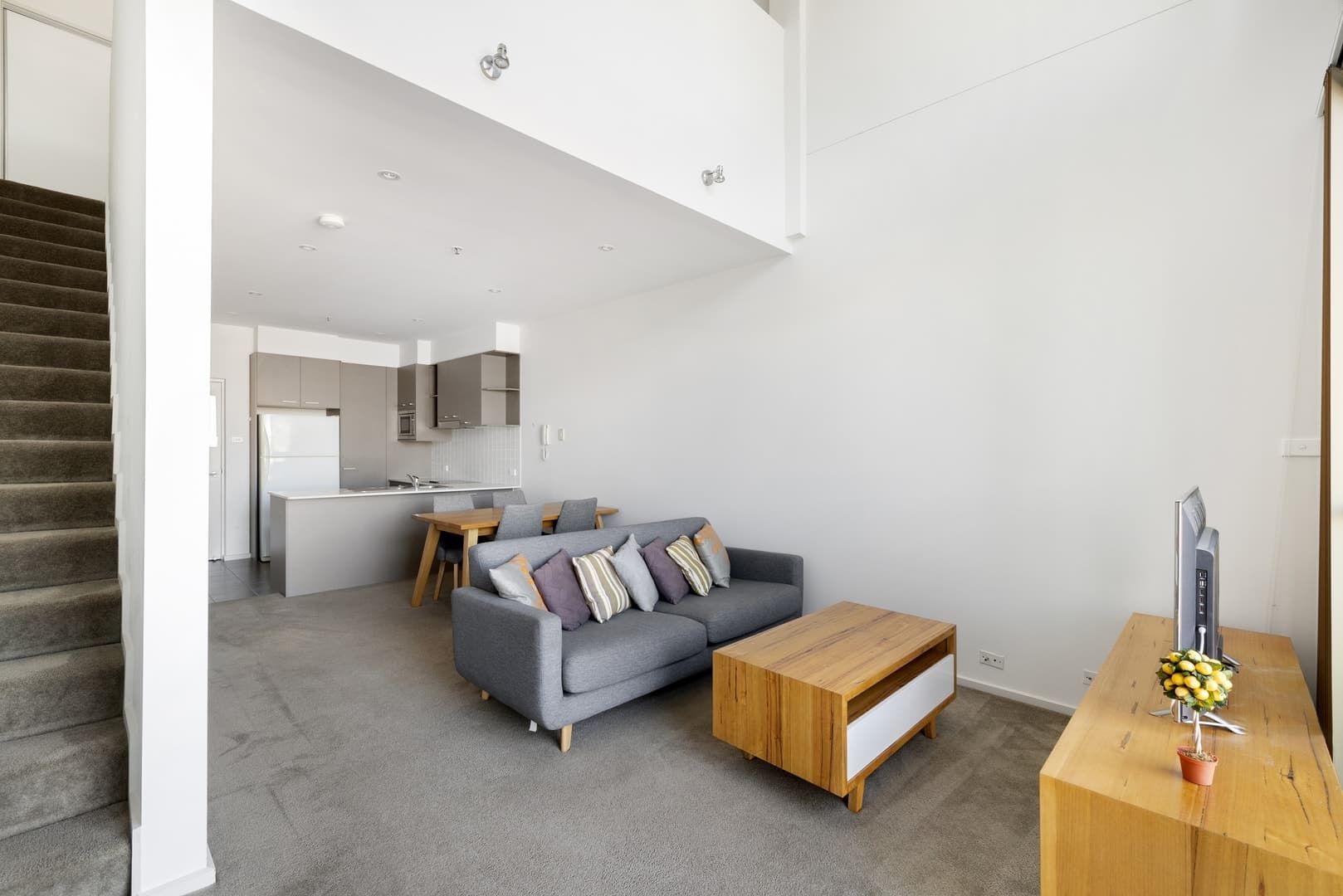 48/10 Burke Crescent, Kingston ACT 2604, Kingston - Thumbnail 4