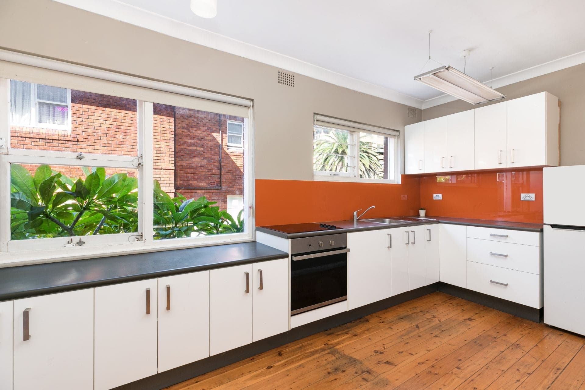 2/5 Wilbar Avenue Cronulla NSW, Cronulla - Image 1