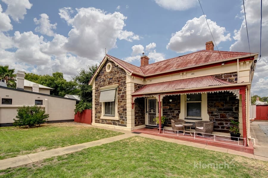 16 Regent Place, Kensington, Kensington - Image 1