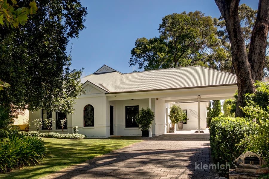 11 Penarth Avenue, Beaumont, Beaumont - Image 1