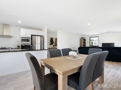 1 Nairana Avenue, Shorewell Park, Shorewell Park - Thumbnail 2