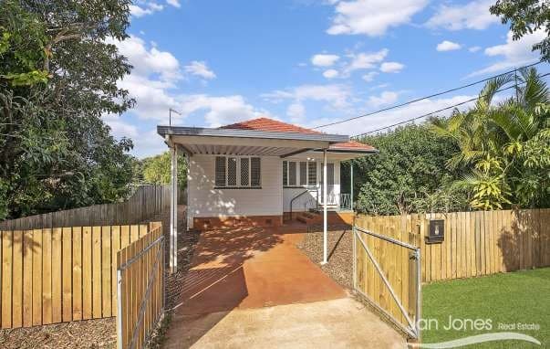 1 Pearl St, Scarborough - Image 1