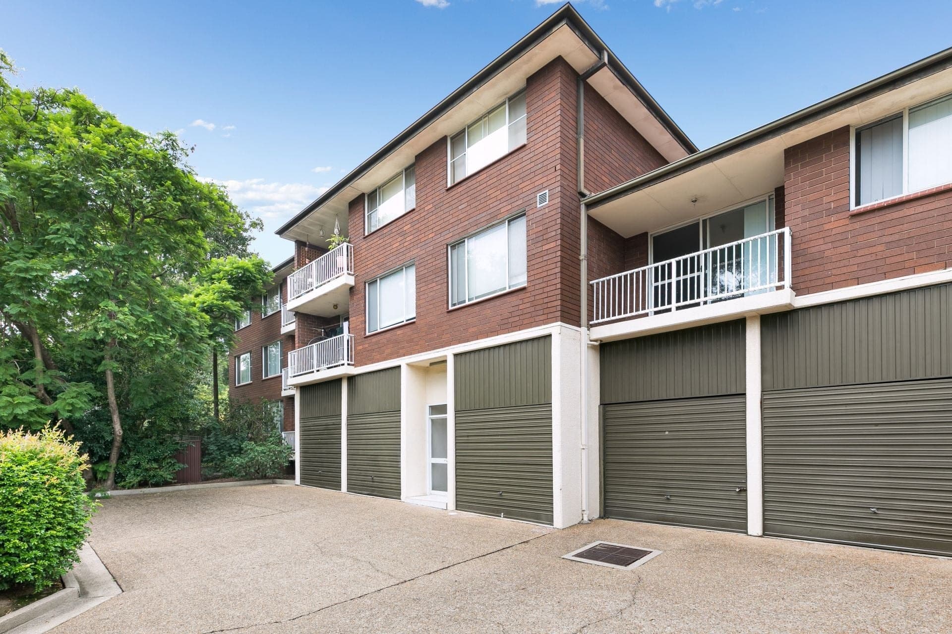 17/54 Glencoe Street Sutherland NSW, Sutherland - Image 1