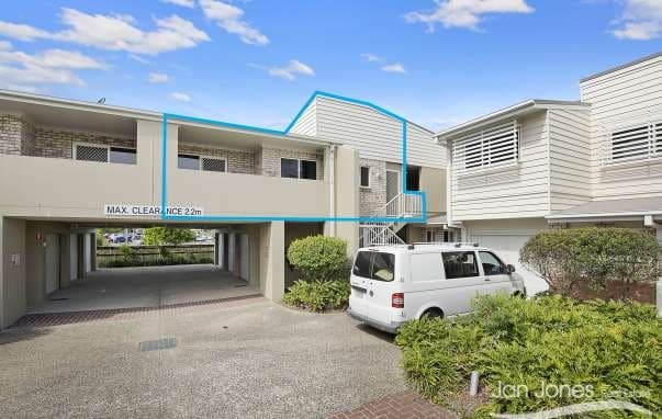 11/20-22 Fleet Drive, Kippa-Ring - Image 1