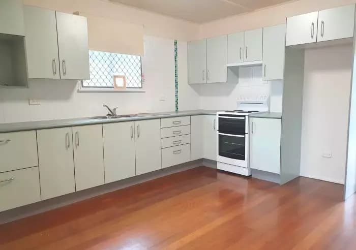 42A Thomas Street, Clontarf - Thumbnail 5