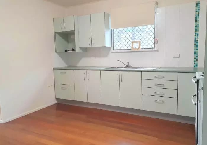 42A Thomas Street, Clontarf - Thumbnail 6
