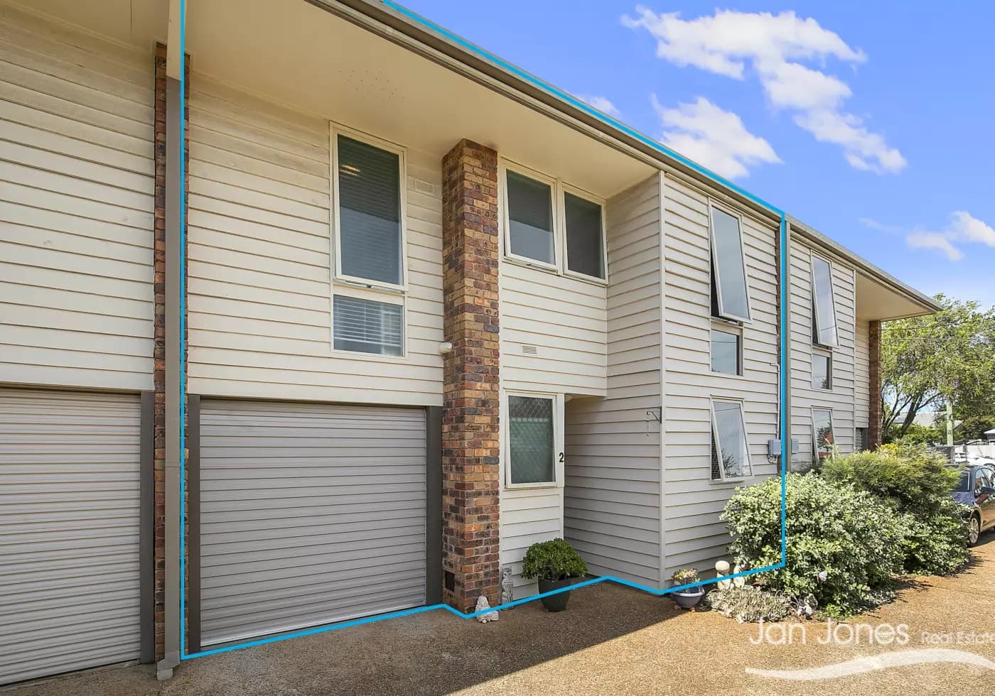Unit 2/4 Griffith Rd, Scarborough - Thumbnail 2