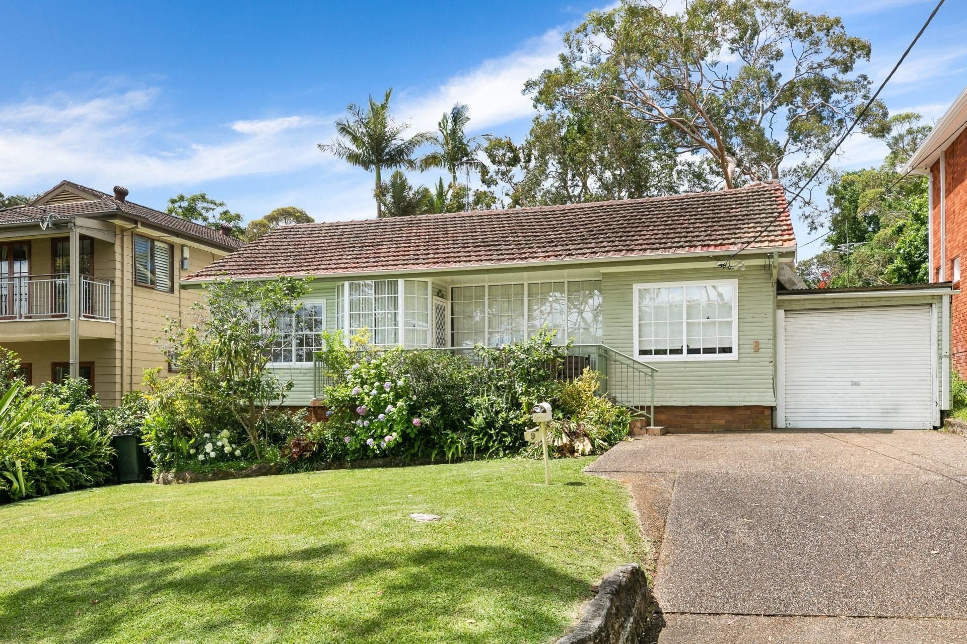 9 Waterview Avenue Caringbah South NSW, Caringbah South - Thumbnail 2