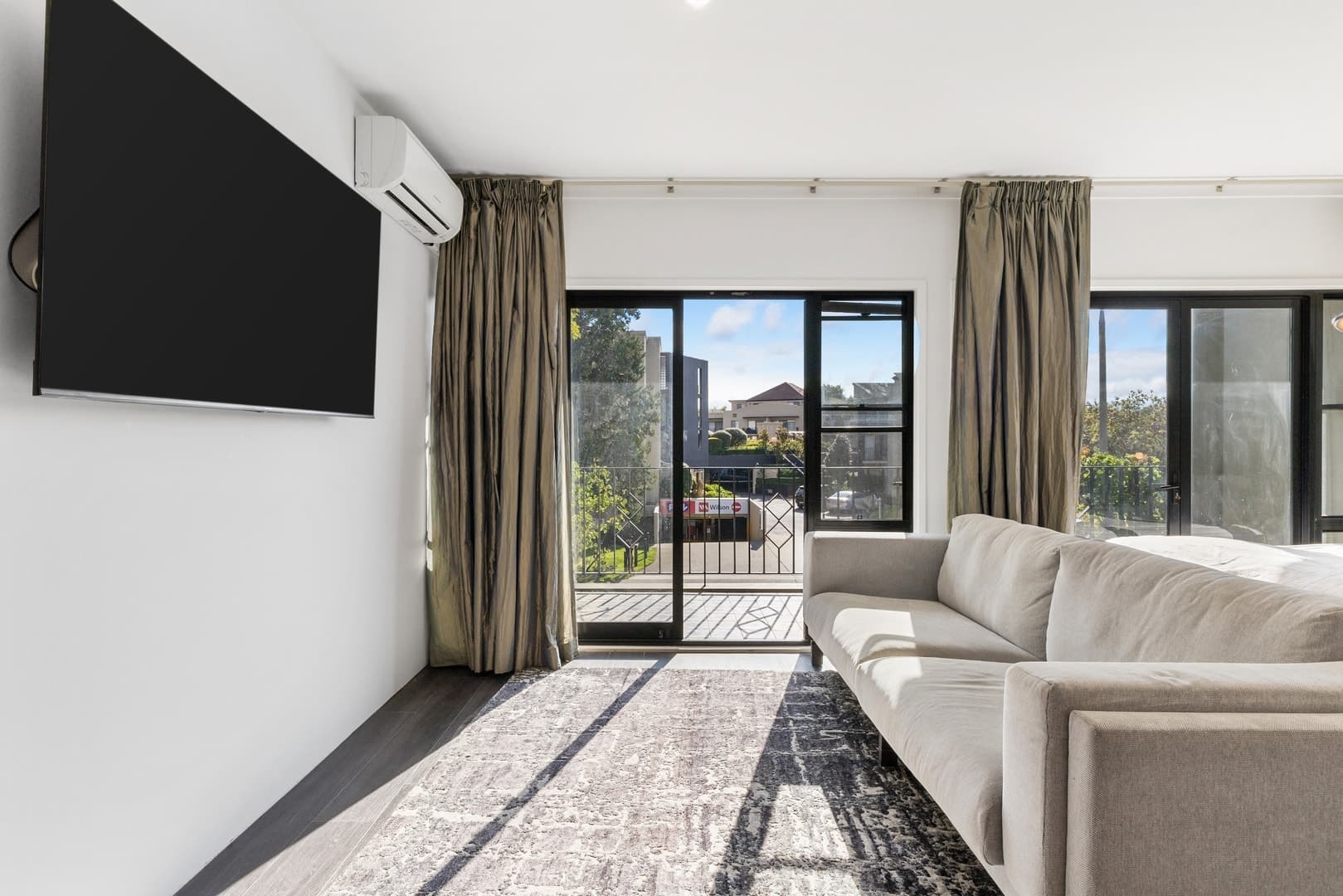 9/31 Giles Street, Kingston ACT 2604, Kingston - Image 1