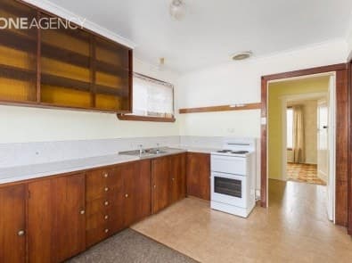 12 McArthur Street, WYNYARD, Wynyard - Thumbnail 2